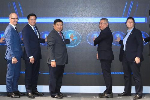 Việt Nam có trung tâm xuất sắc về trí tuệ nhân tạo và bản sao số
