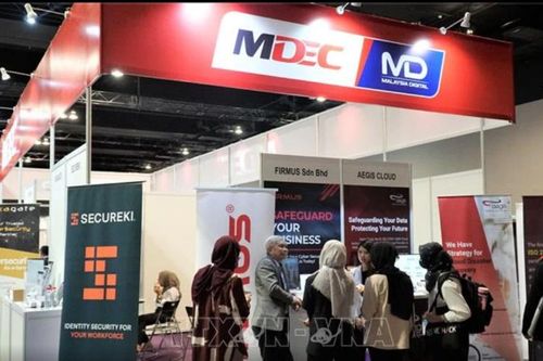 Xuất khẩu kỹ thuật số của Malaysia tăng mạnh