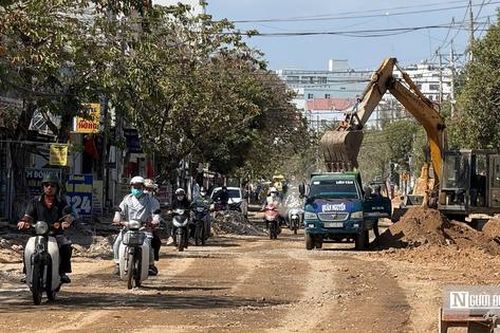 Siết tiến độ dự án đường 'xương sống' ở Phan Thiết, nhà thầu đối mặt chế tài nếu trễ hẹn