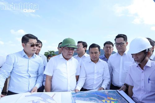 Chủ tịch UBND tỉnh Trần Phong kiểm tra tiến độ triển khai Dự án Khu đô thị hỗn hợp thành phố Nha Trang