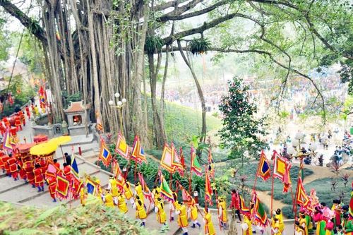 Tín ngưỡng thờ Đức Thánh Trần tại phường Lào Cai