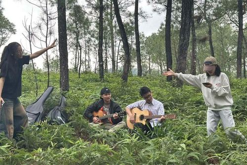 Người trẻ học làm phim