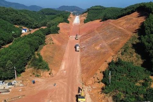 Bộ Xây dựng thúc tiến độ dự án đường Hồ Chí Minh qua Thái Nguyên, Tuyên Quang