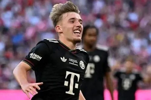 Bayern Munich lên kế hoạch giữ chân thần đồng của CLB