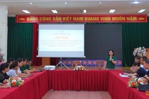 Tổ chức 14 lớp tập huấn bảo tồn di sản, bảo vệ môi trường vùng Công viên địa chất Non nước Cao Bằng