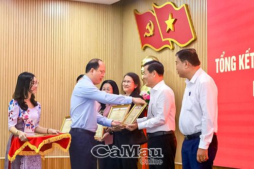Trụ cột giữ vững kỷ cương, bảo vệ công lý