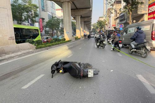 Phóng nhanh rồi ngã xuống đường, nam thanh niên bị ô tô cán tử vong