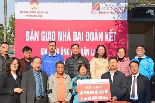 Phường Tùng Thiện khánh thành, bàn giao nhà đại đoàn kết tại tổ dân phố Thanh Vị