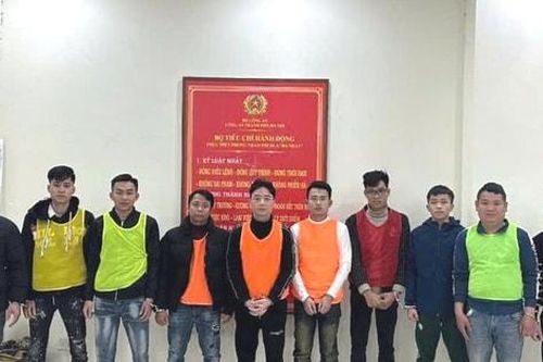 Hà Nội: Khởi tố 11 đối tượng cho vay lãi nặng gấp 6,5 lần ngân hàng