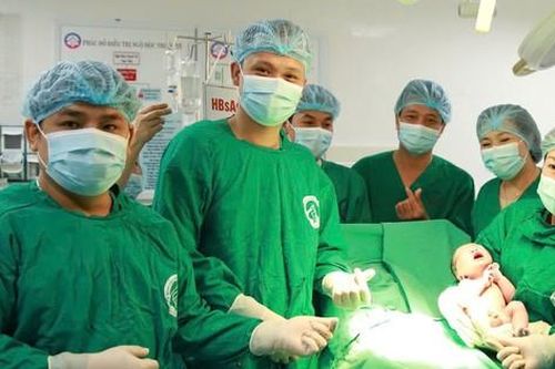 Bệnh viện Sản Nhi Lào Cai đón ca sinh IVF đầu tiên