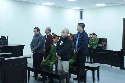Cựu Giám đốc Ban Quản lý dự án Đắk Lắk và đồng phạm lĩnh án tù vì nhận hối lộ