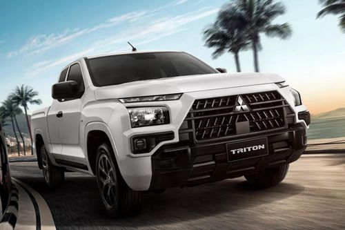 Mitsubishi Triton Street phong cách thể thao, giá hơn 20.000 USD