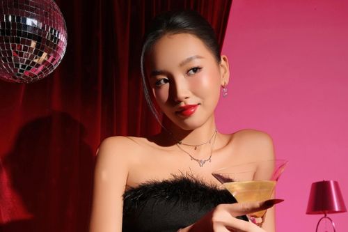 Cuộc chơi phụ kiện của người trẻ trong 'mùa' tiệc tất niên