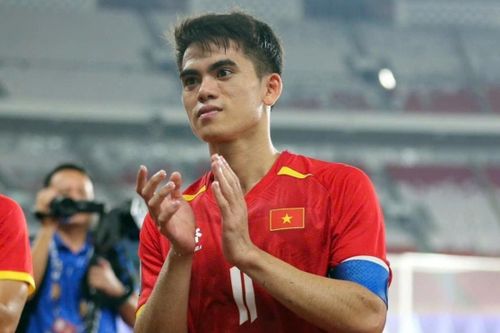 Lý do Khuất Văn Khang được fan đặt biệt danh 'học sinh giỏi'