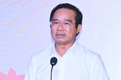 Chủ tịch UBND TPHCM: Sắp xếp báo chí lần này là bước chuyển mình tất yếu để tinh gọn và mạnh mẽ hơn