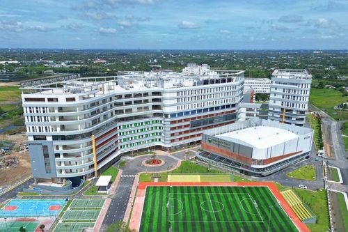 Nâng trường đại học lên đại học: Tiêu chuẩn nghiêm ngặt, phát triển bền vững