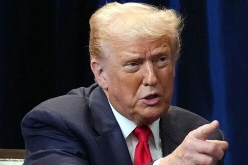 Bất chấp phản đối, Tổng thống Donald Trump tuyên bố Mỹ sẽ tấn công trên bộ ở Mexico, nhằm vào các băng đảng ma túy