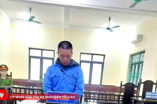 Ép họ hàng 'trả nợ ân tình' với giá 300 triệu đồng