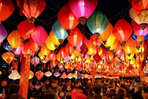 Khám phá những lễ hội lồng đèn nổi tiếng nhất tại châu Á