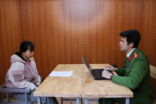 Bắt 'nữ quái' lợi dụng khiếu kiện thủy điện Bản Chát để lừa đảo