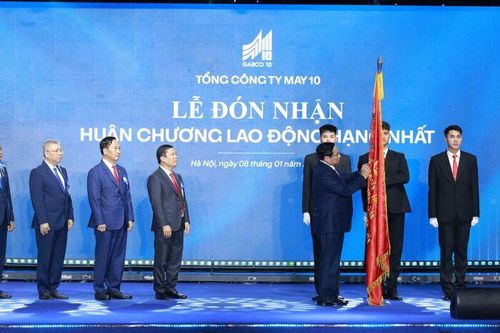Thủ tướng Phạm Minh Chính dự Lễ kỷ niệm 80 năm thành lập Tổng Công ty May 10