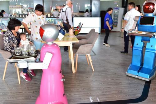 AI sẽ giúp hay 'hại' ngành F&B trong năm 2026?