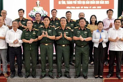 Quân khu 9 sơ kết chương trình phối hợp với 5 tỉnh, thành phố