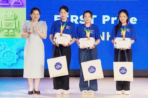 Nữ sinh vùng cao giành giải Nhất cuộc thi STEAM for Girls