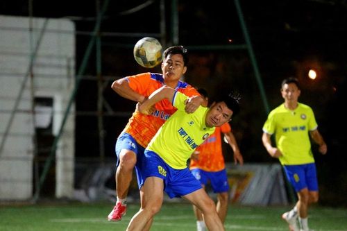 Thái Phiên và Ngô Quyền vào chung kết Giải bóng đá cựu học sinh O40 Đà Nẵng
