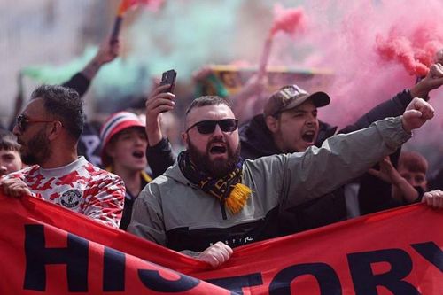 Man Utd tăng giá vé hơn 50%: Khi Old Trafford dần trở nên xa lạ với những người con Manchester