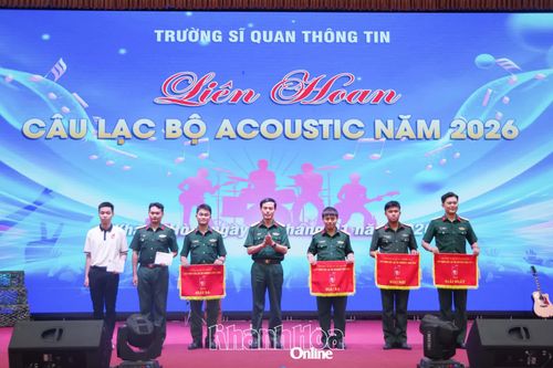 Trường Sĩ quan Thông tin tổ chức liên hoan Câu lạc bộ Acoustic