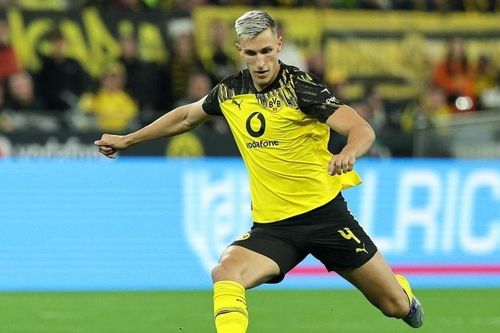 Real Madrid sẵn sàng chi 70 triệu euro chiêu mộ lá chắn thép Nico Schlotterbeck
