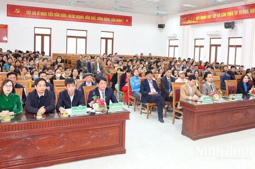Triển khai công tác Mặt trận và các tổ chức chính trị - xã hội phường Tây Hoa Lư năm 2026