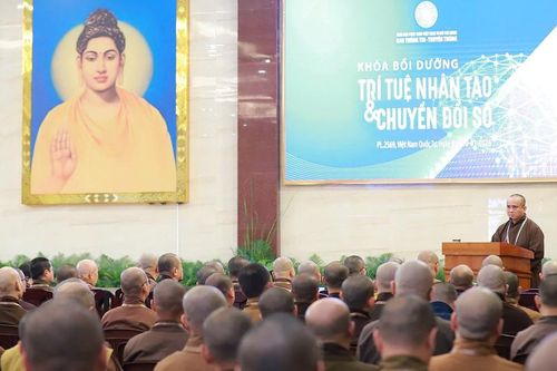Khai mạc Khóa bồi dưỡng về Trí tuệ nhân tạo (AI) và chuyển đổi số tại Việt Nam Quốc Tự