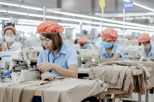 Loạt doanh nghiệp dệt may vượt kế hoạch kinh doanh năm 2025