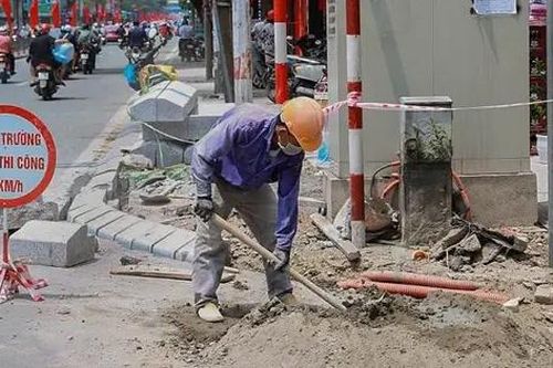 Hà Nội tạm dừng đào đường, hè từ ngày 16/1