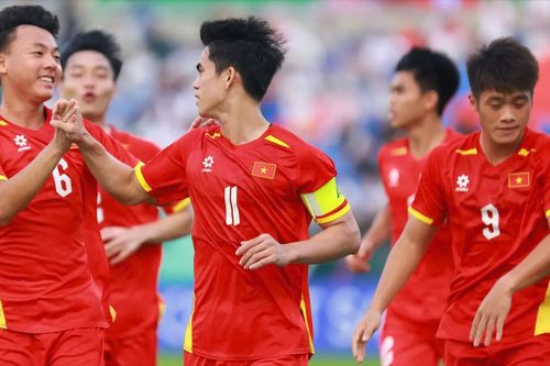 U23 Việt Nam tiến sát vào vòng knock-out