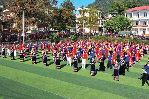 Sức sống văn hóa từ phong trào dân vũ của phụ nữ