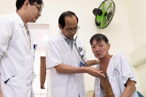 Đau chân kéo dài, đi lại khó khăn: Nhiều người chủ quan với bệnh mạch máu nguy hiểm