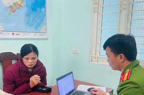 Màn kịch 'tráo vàng' của người phụ nữ bị lộ tẩy