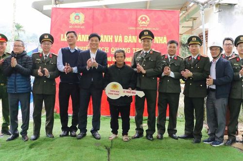 Quảng Ngãi: Công an tỉnh thần tốc triển khai Chiến dịch Quang Trung giúp dân an cư