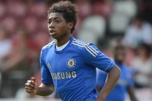 Cựu cầu thủ Chelsea cận kề cái chết
