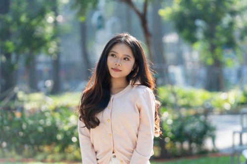 Mặc áo len đi ăn xôi, uống cà phê bệt khi TP.HCM lạnh 'như Đà Lạt'