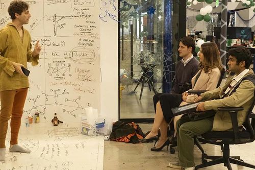 Lý do nhiều startup khuyến khích nhân viên đi 'chân trần'