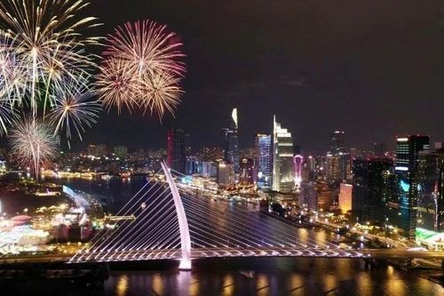 Thành phố Hồ Chí Minh công bố 12 dấu ấn nổi bật năm 2025