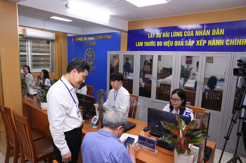 Lăng kính văn hóa: Văn hóa 'dĩ công vi thượng'