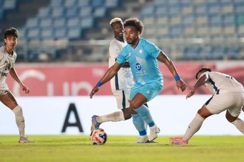 V-League và những ngôi sao trở lại