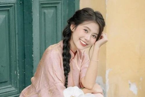Chang Mây 'Gia đình trái dấu' nhờ pháp luật can thiệp trước tin đồn đời tư