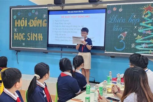 Tăng cường đối thoại trong nhà trường: Lắng nghe học trò