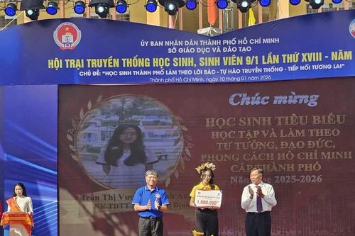 Gần 15.000 học sinh TPHCM tham gia hội trại truyền thống học sinh, sinh viên